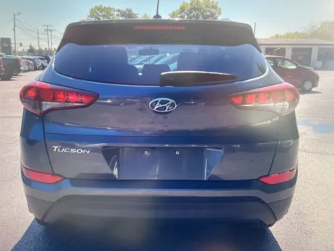 More photos of 2016 Hyundai Tucson SE at CarFive Salem, MA, MA