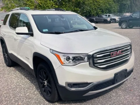 More photos of 2018 GMC Acadia SLT-1 at CarFive Salem, MA, MA