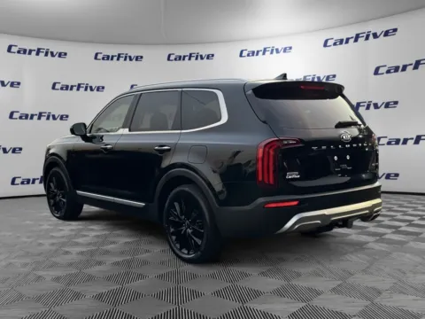 Photos of 2021 Kia Telluride SX for sale in Salem, MA at CarFive Salem, MA