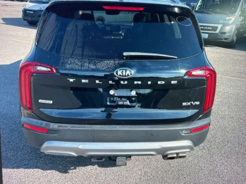 More photos of 2021 Kia Telluride SX at CarFive Salem, MA, MA