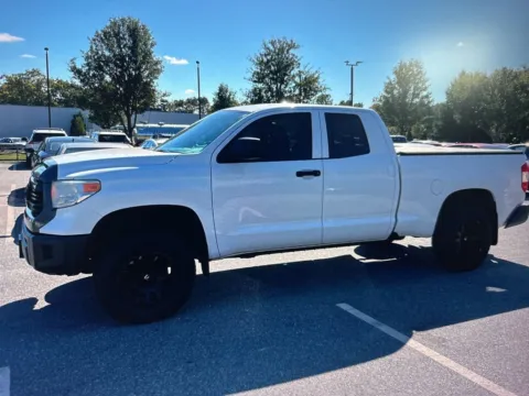 Photos of 2015 Toyota Tundra SR for sale in Salem, MA at CarFive Salem, MA