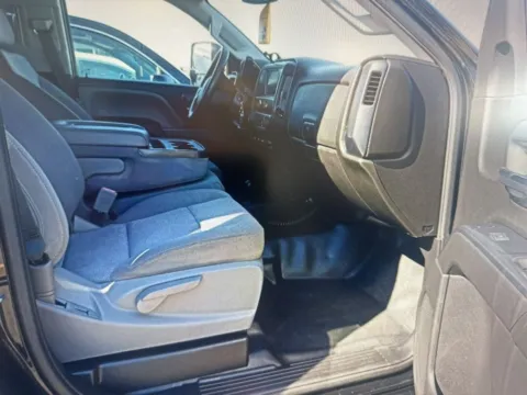 More photos of 2019 Chevrolet Silverado 2500HD Work Truck at CarFive Salem, MA, MA