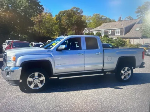 Photos of 2016 GMC Sierra 2500HD SLT for sale in Salem, MA at CarFive Salem, MA