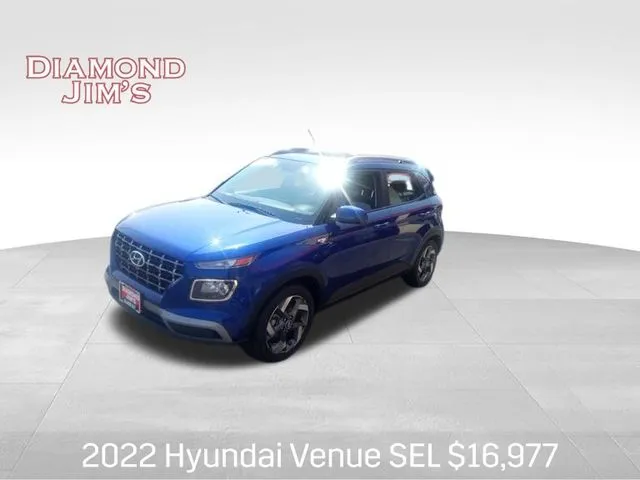 Blue 2022 Hyundai Venue SEL for sale in Milwaukee, WI