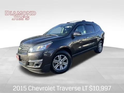 Gray 2015 Chevrolet Traverse 2LT for sale in Milwaukee, WI