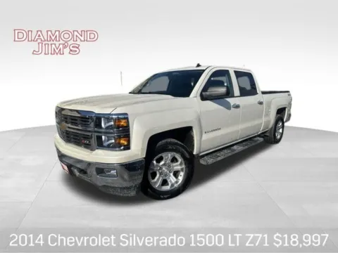 White 2014 Chevrolet Silverado 1500 LT for sale in Milwaukee, WI