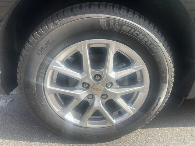 2023 Chevrolet Equinox LS - Photo 20