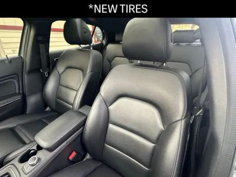 Photos of 2020 Mercedes-Benz GLA 250 for sale in Milwaukee, WI at Diamond Jim Motor Cars