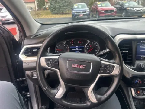 Photos of 2022 GMC Acadia SLT for sale in Milwaukee, WI at Diamond Jim's Motor Cars