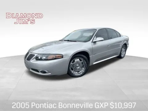 Silver 2005 Pontiac Bonneville GXP for sale in Milwaukee, WI
