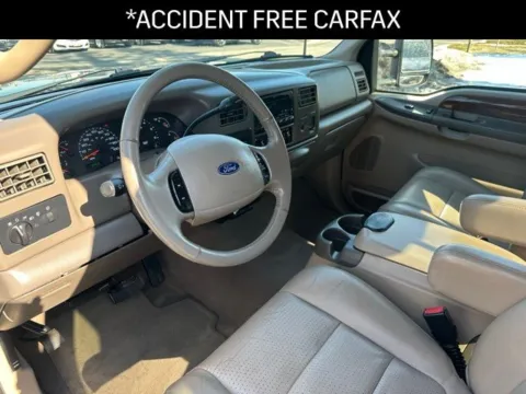 Another view of 2003 Ford F-250SD Lariat for sale in Milwaukee, WI at Diamond Jim's Motor Cars