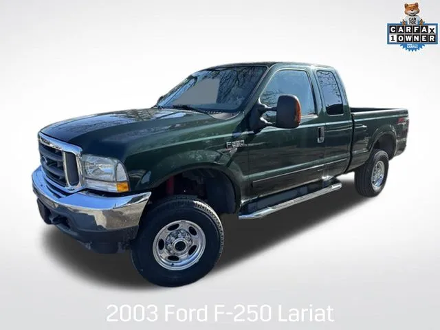 Green 2003 Ford F-250SD Lariat for sale in Milwaukee, WI