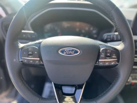 More photos of 2021 Ford Escape SE at Diamond Jim's Motor Cars, WI
