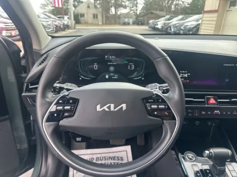 More photos of 2023 Kia Niro SX at Diamond Jim's Motor Cars, WI