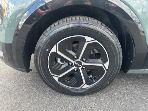 Another view of 2023 Kia Niro SX for sale in Milwaukee, WI at Diamond Jim's Motor Cars