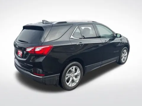 Another view of 2021 Chevrolet Equinox Premier for sale in Milwaukee, WI at Diamond Jim's Motor Cars