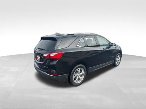 Another view of 2021 Chevrolet Equinox Premier for sale in Milwaukee, WI at Diamond Jim's Motor Cars