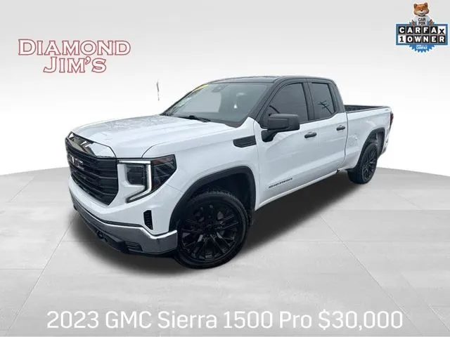 White 2023 GMC Sierra 1500 Pro for sale in Milwaukee, WI