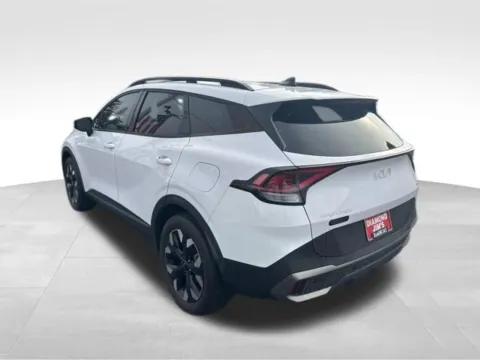 More photos of 2023 Kia Sportage X-Line at Diamond Jim's Motor Cars, WI