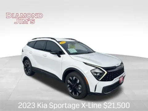 White 2023 Kia Sportage X-Line for sale in Milwaukee, WI