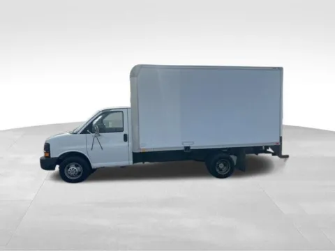 Photos of 2003 Chevrolet Express Van G3500 for sale in Milwaukee, WI at Diamond Jim's Motor Cars