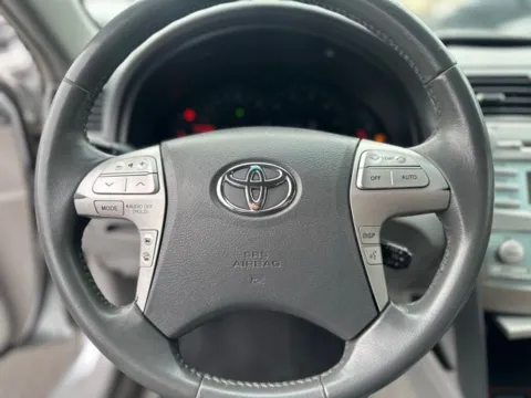 More photos of 2009 Toyota Camry XLE at Diamond Jim's Motor Cars, WI