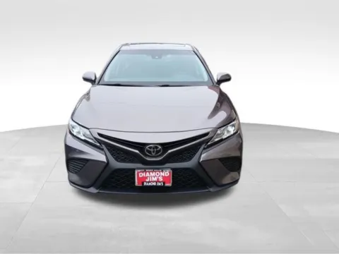 Photos of 2018 Toyota Camry SE for sale in Milwaukee, WI at Diamond Jim's Motor Cars