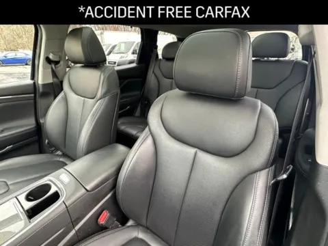 Photos of 2023 Hyundai Santa Fe Hybrid SEL Premium for sale in Milwaukee, WI at Diamond Jim's Motor Cars