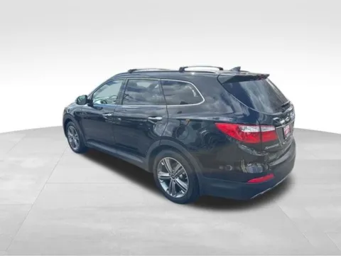More photos of 2015 Hyundai Santa Fe Limited at Diamond Jim's Motor Cars, WI