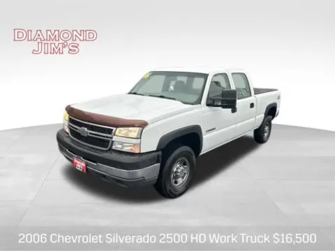 White 2006 Chevrolet Silverado 2500HD Work Truck for sale in Milwaukee, WI