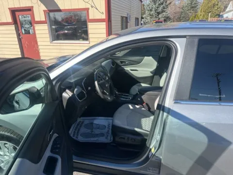 Photos of 2024 Chevrolet Equinox LT for sale in Milwaukee, WI at Diamond Jim's Motor Cars