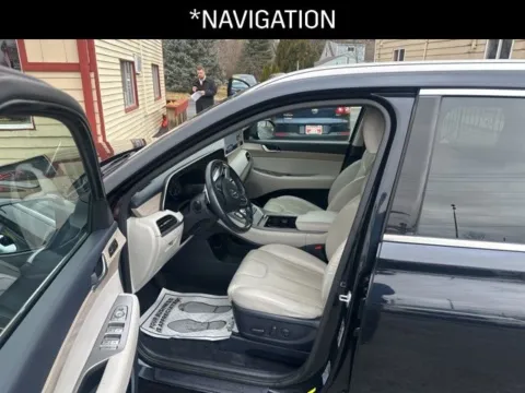 Photos of 2020 Hyundai Palisade SEL for sale in Milwaukee, WI at Diamond Jim's Motor Cars