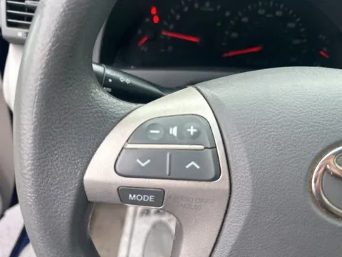 More photos of 2009 Toyota Camry LE at Diamond Jim's Motor Cars, WI