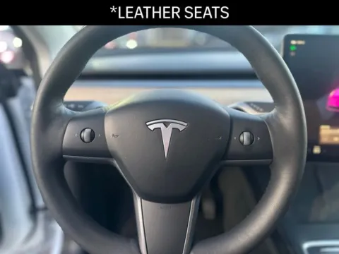 More photos of 2022 Tesla Model Y Long Range at Diamond Jim's Motor Cars, WI