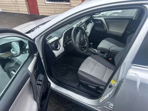 Another view of 2015 Toyota RAV4 XLE for sale in Milwaukee, WI at Diamond Jim's Motor Cars