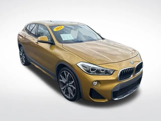 Gold 2018 BMW X2 xDrive28i for sale in Milwaukee, WI
