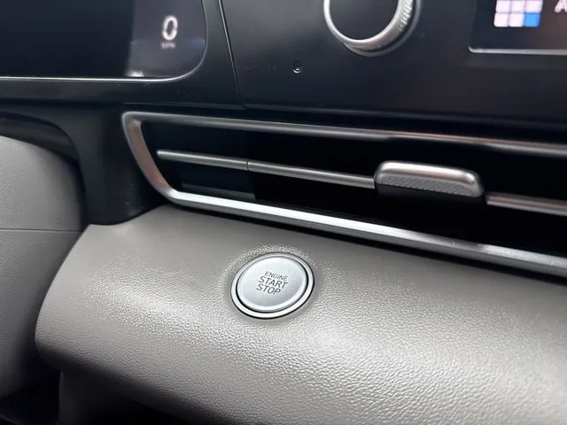 Hyundai Elantra photo 28