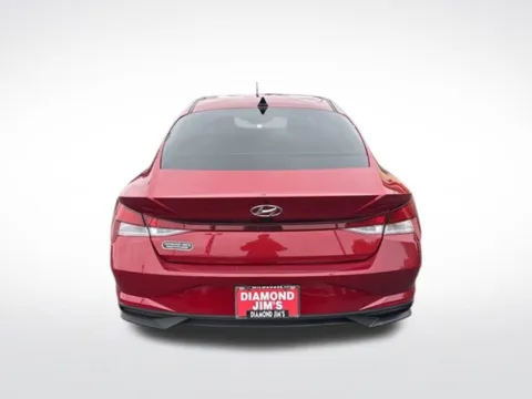 More photos of 2023 Hyundai Elantra SEL at Diamond Jim's Motor Cars, WI