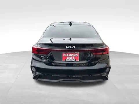 More photos of 2024 Kia Forte LXS at Diamond Jim's Motor Cars, WI