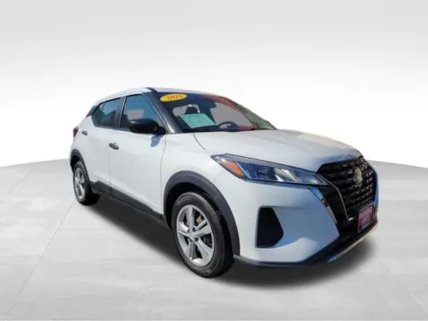 Another view of 2022 Nissan Kicks S for sale in Milwaukee, WI at Diamond Jim's Motor Cars