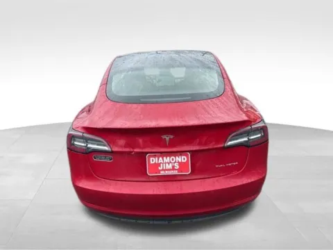 More photos of 2022 Tesla Model 3 Long Range at Diamond Jim's Motor Cars, WI