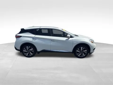 Photos of 2018 Nissan Murano Platinum for sale in Milwaukee, WI at Diamond Jim's Motor Cars