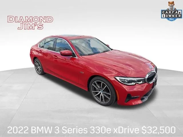 Red 2022 BMW 3 Series 330e xDrive for sale in Milwaukee, WI