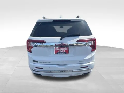 More photos of 2023 GMC Acadia Denali at Diamond Jim's Motor Cars, WI