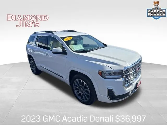 White 2023 GMC Acadia Denali for sale in Milwaukee, WI