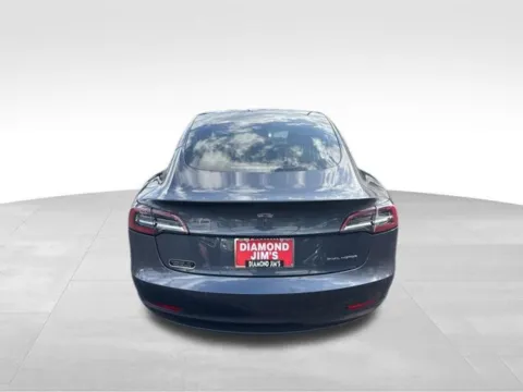 More photos of 2018 Tesla Model 3 Long Range at Diamond Jim's Motor Cars, WI