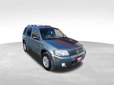 Another view of 2006 Mercury Mariner Luxury for sale in Milwaukee, WI at Diamond Jim's Motor Cars