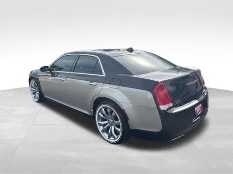 More photos of 2018 Chrysler 300 Limited at Diamond Jim's Motor Cars, WI