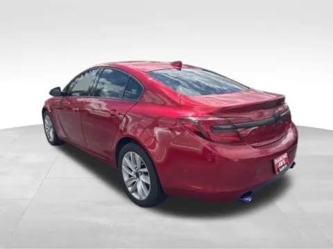 More photos of 2015 Buick Regal Turbo at Diamond Jim's Motor Cars, WI