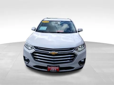 Photos of 2019 Chevrolet Traverse High Country for sale in Milwaukee, WI at Diamond Jim's Motor Cars
